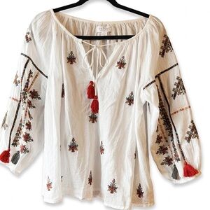 Velvet by Graham & Spencer White Embroidered Boho Peasant Blouse Tassels Small